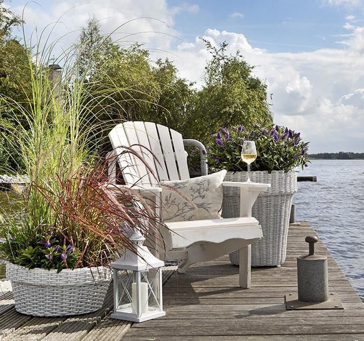 Détendez-vous avec style avec la chaise longue canadienne Jumbo en blanc - Adirondack